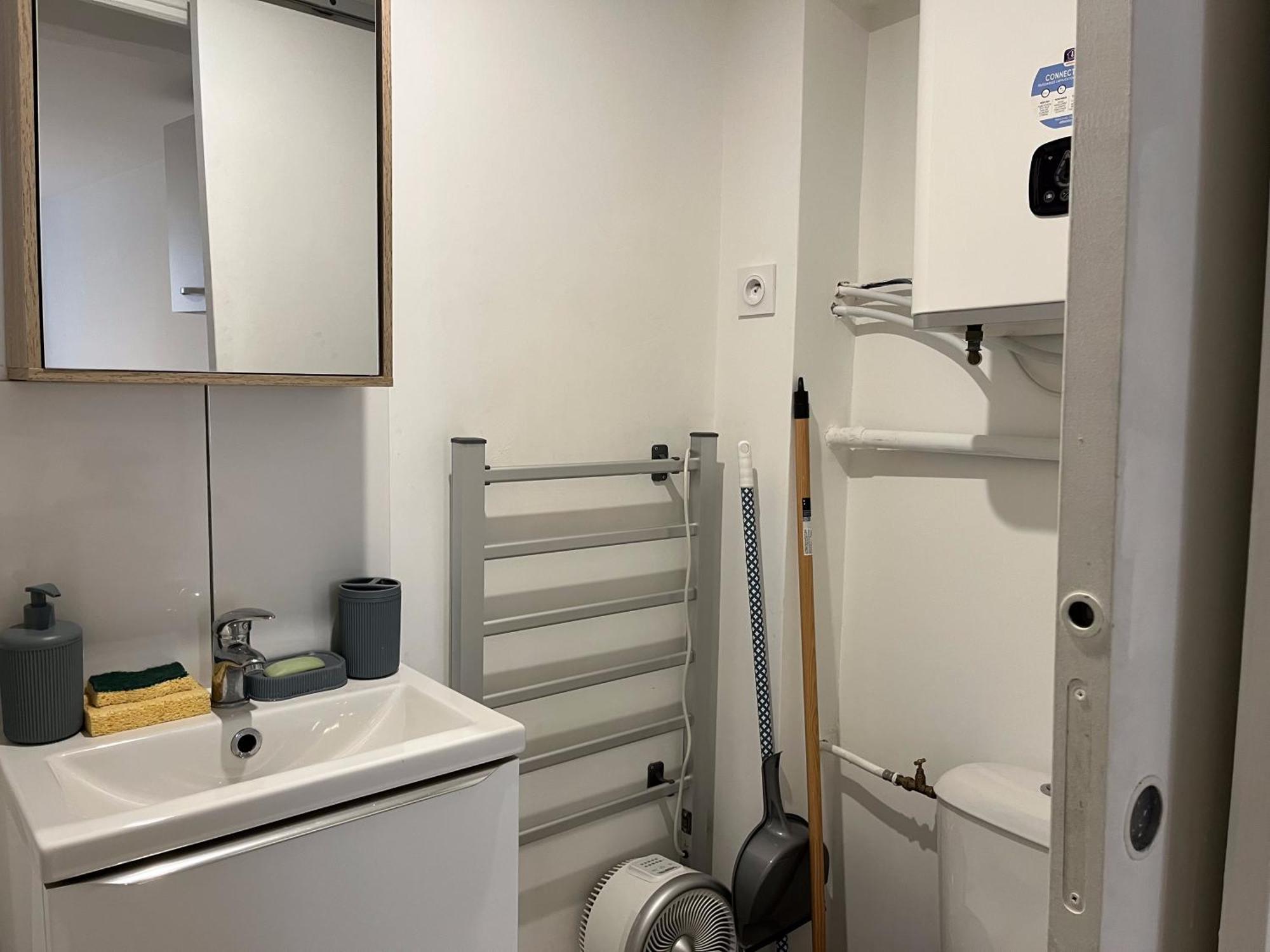 Studio Equipe Confort Proche De Toutes Commodites La Seyne-sur-Mer Kültér fotó