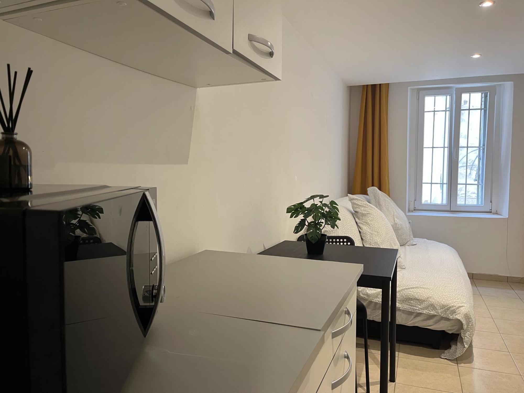 Studio Equipe Confort Proche De Toutes Commodites La Seyne-sur-Mer Kültér fotó